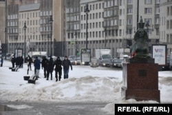 Задержания на акциях памяти Алексея Навального