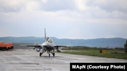 Истребитель F-16