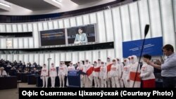 Беларускі «Вольны хор» выступіў на пленарным пасяджэнні ПАРЭ перад дэбатамі аб Беларусі ў 2023 годзе