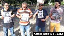 Gürcüstanda Azərbaycan səfirliyi qarşısında aksiya (Əfqan Muxtarlı soldan 2-ci). 27May2015