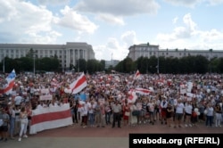 У магілёўскім «Маршы Свабоды», паводле ацэнак праваабаронцаў, узялі ўдзел ад 7 да 10 тысяч чалавек