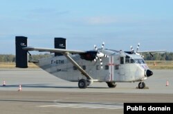 Самолет Short SC-7 Skyvan 3. Самолеты этого типа чаще всего использовались при "полетах смерти"