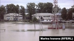 Вода на улицах Барнаула