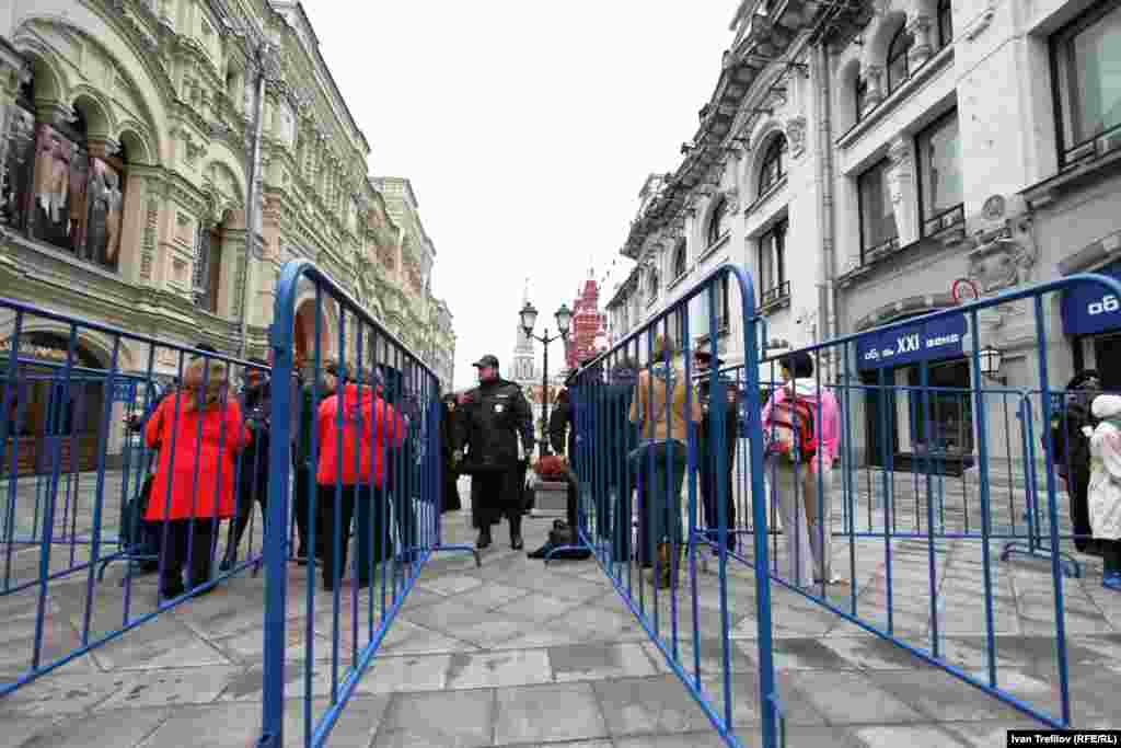 Праздник Москвы в &quot;день тишины&quot;