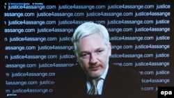 Заснавальнік WikiLeaks Джуліян Асанж 