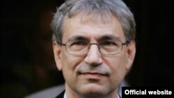 Orhan Pamuk