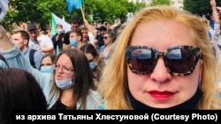 Татьяна Хлестунова на шествии в поддержку Сергея Фургала, Хабаровск (архивное фото)