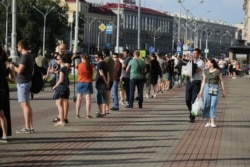 Ланцуг салідарнасьці з затрыманымі ў Беларусі. Менск, 19 чэрвеня 2020 году