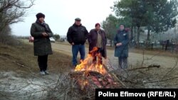 Блокпост по дороге в хутор Веселый