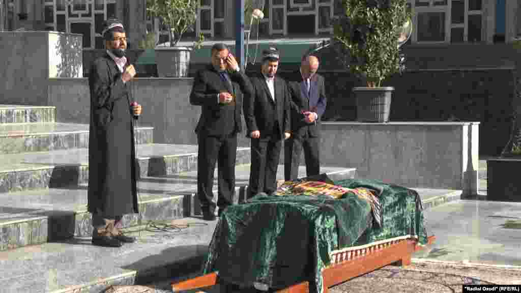 Tajikistan,Dushanbe city, funeral ceremony of tajik famous historian Rahim Masov, 22June2018