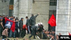 Bişkek, 7 aprel 2010