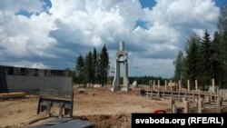 Парк перамогі з «высоткай» будучай капліцы