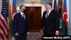 Azərbaycan xarici işlər naziri C.Bayramov və ABŞ dövlət katibi M.Pompeo