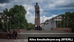 Адзін з помнікаў Леніну ў Сімфэропалі