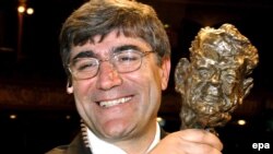 Türkiyədə 2006-cı ildə öldürülmüş erməni əsilli jurnalist Hrant Dink.