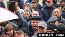 Пратэст супраць «падатку на дармаедзтва» ў Слоніме