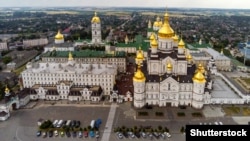 У Пачаеўскай лаўры падчас службаў перасталі згадваць імя маскосўскага патрыярха Кірыла 