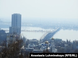 Саратовский мост через Волгу, вид сверху