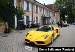 Ferrari Enzo (2003)