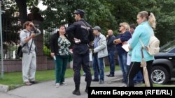 Пикет против выселения семей военных пенсионеров в Новосибирске