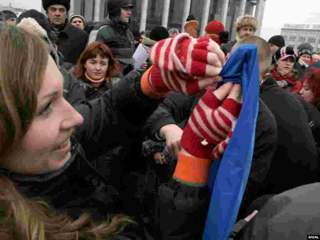 У акцыі ўдзельнічаюць людзі рознага веку