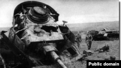 Подбитый танк Pz. IV. Курская дуга, июль 1943 года