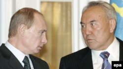 Коршиносон мегӯянд, Путин барои Назарбоев аз раҳбарони кишварҳои осиёивӣ дида наздиктар аст.