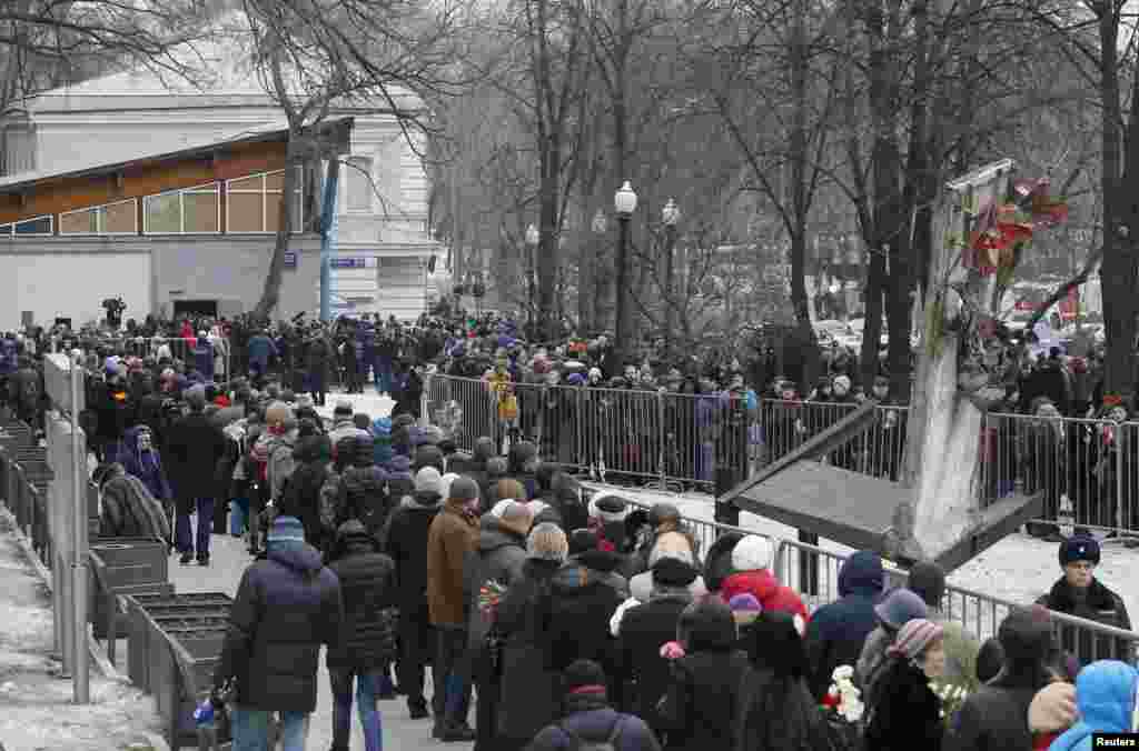 Чарга на разьвітаньне зь Нямцовым.