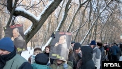 Очередь на прощание с Егором Гайдаром в Москве.