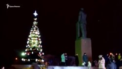 В Симферополе открыли главную елку Крыма (видео)